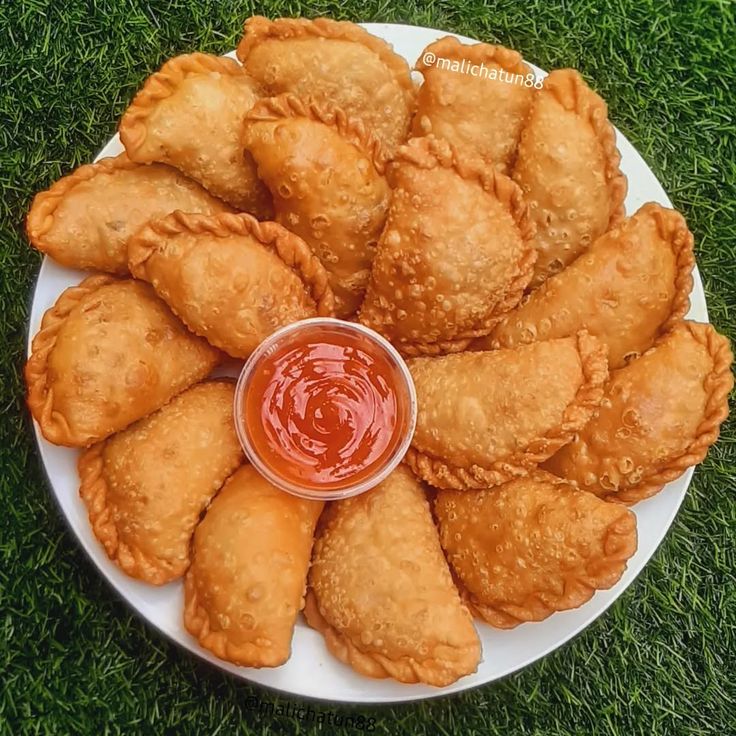 pastel kari ayam