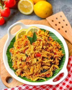 ayam suwir pedas