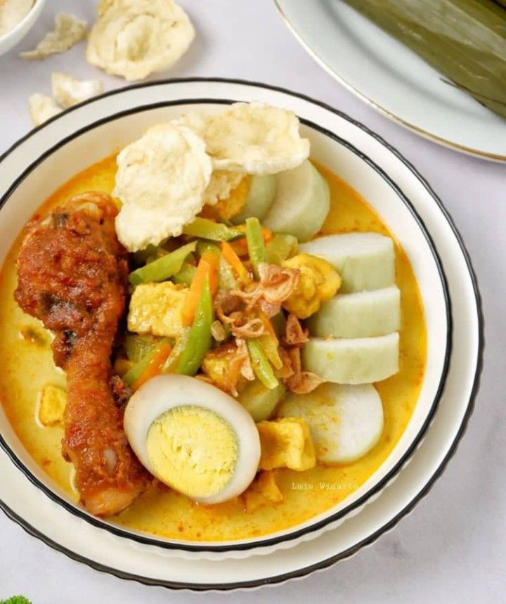 lontong sayur