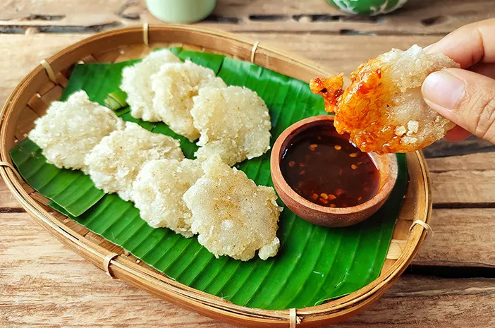 Mengolah Nasi Sisa Menjadi Cireng