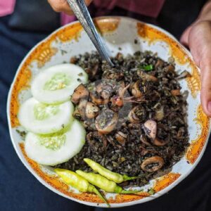 Nasi Goreng Cumi Hitam: